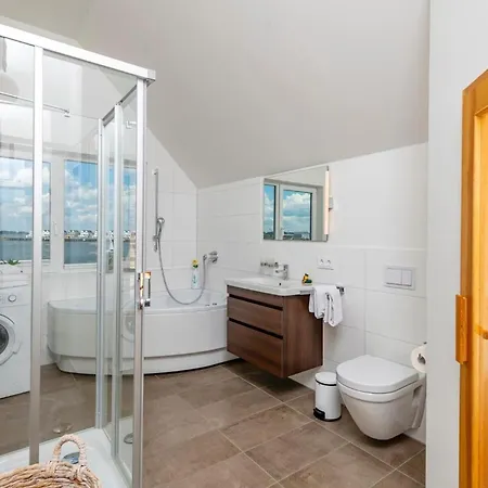 La Maisonnette * אולפניץ